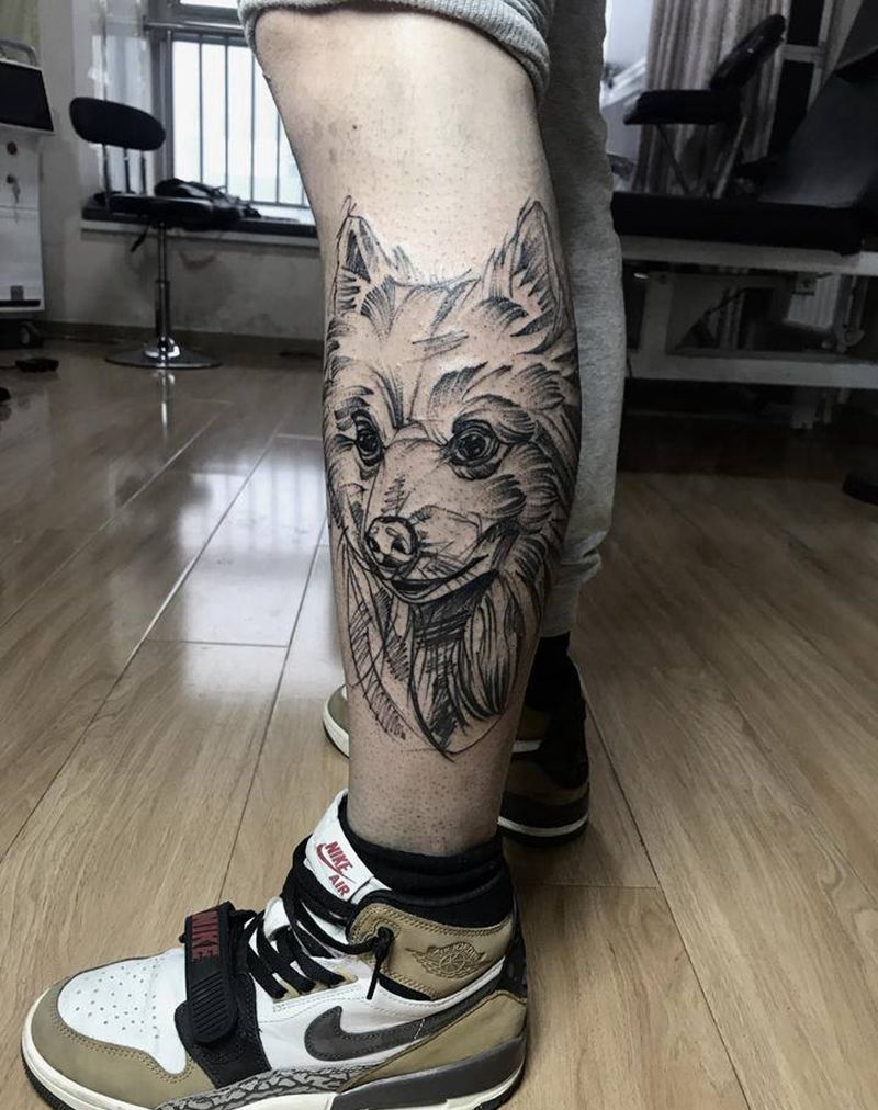 顾客的宠物纹身图片_腿部点刺几何纹身图案