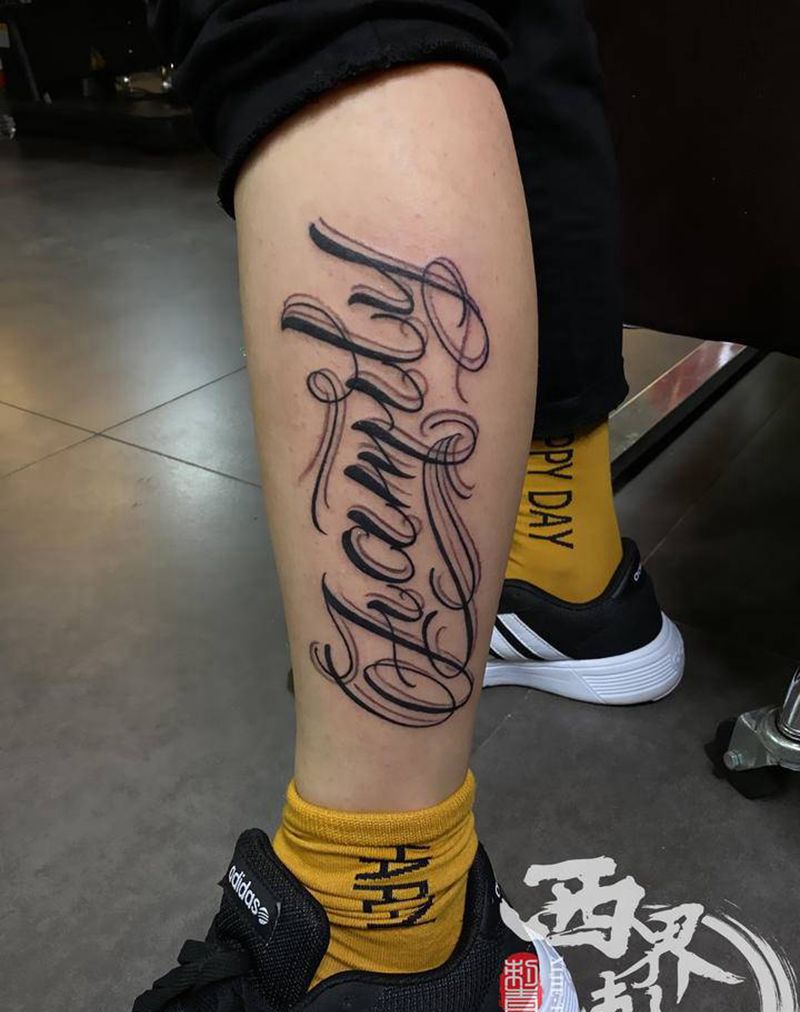 奇卡诺花体字纹身图片_脚部腿部花体字图腾纹身图案