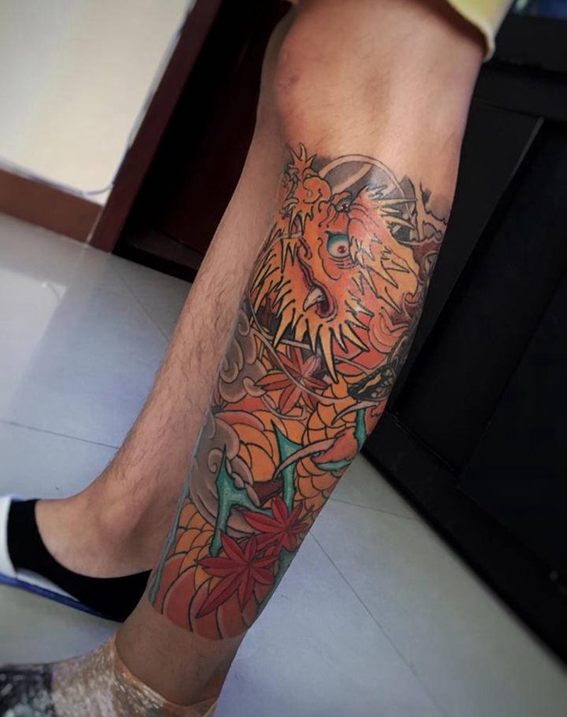 小腿龙纹身图片_腿部新传统New School纹身图案