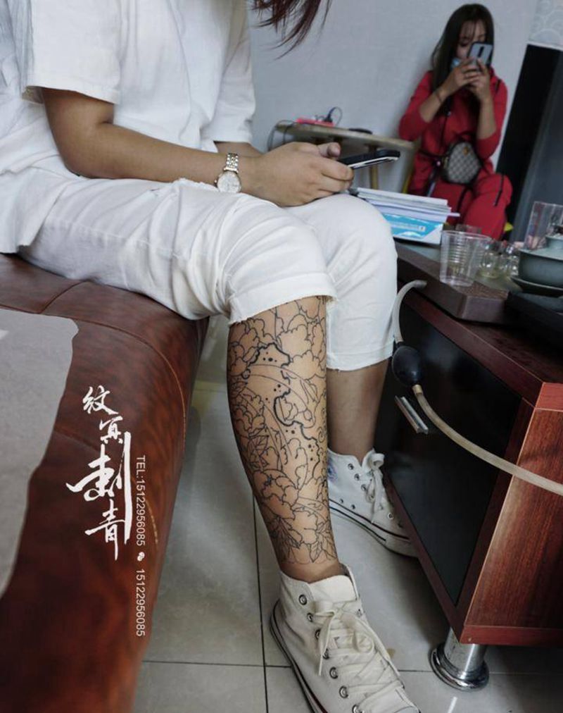 包小腿纹身图片_腿部老传统纹身图案