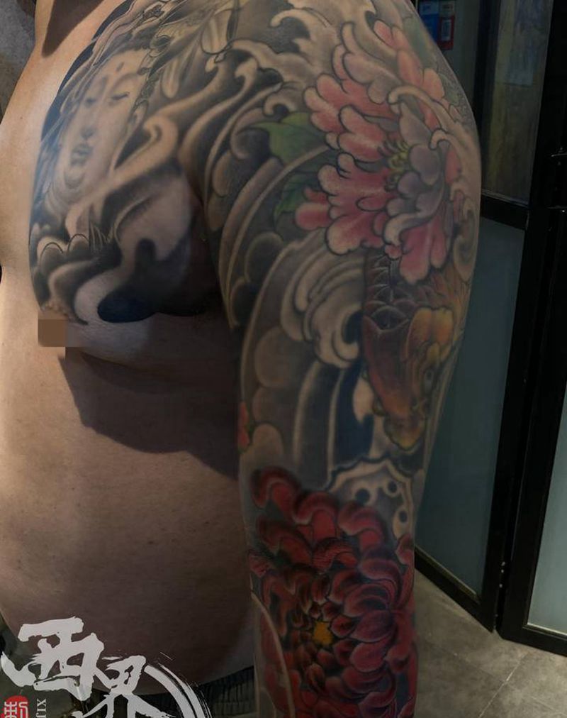 日式半甲花臂纹身图片_手臂胸部新传统老传统纹身图案