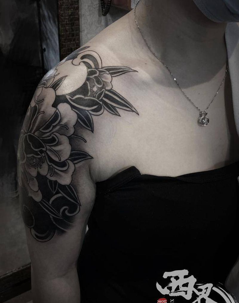 大臂传统遮盖纹身图片_手臂肩部新传统老传统纹身图案