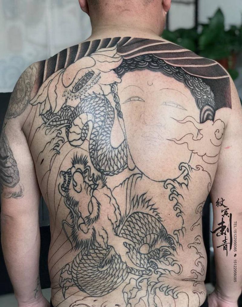 满背纹身图片_背部新传统纹身图案