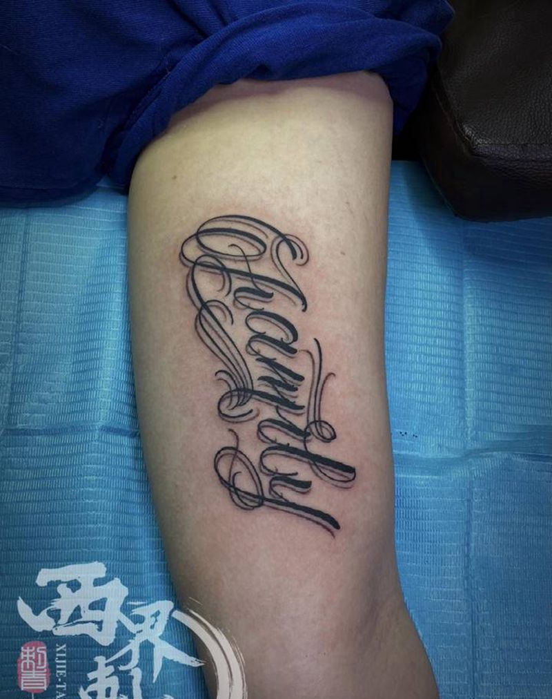 奇卡诺花体字纹身图片_手臂肩部花体字纹身图案