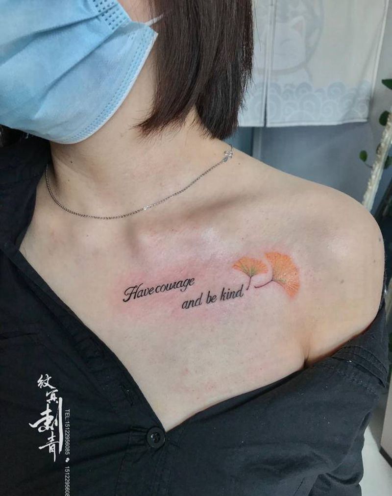 小清新纹身图片_胸部水彩纹身图案