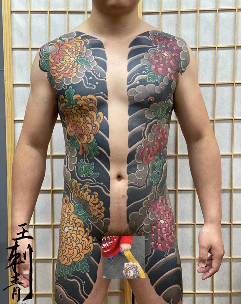 传统开衫纹身图片_老传统纹身图案