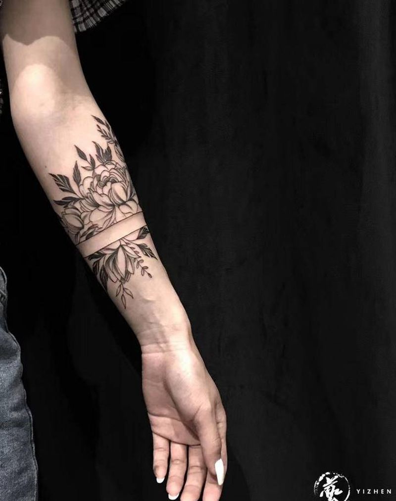 素花纹身图片_手臂点刺纹身图案