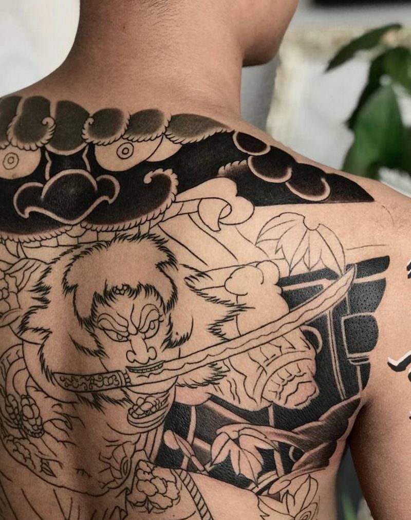 张顺破水门纹身图片_背部老传统纹身图案