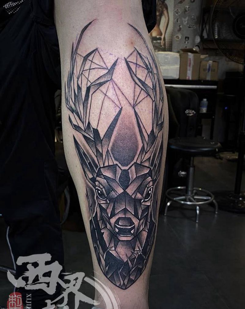 小腿几何鹿纹身图片_腿部脚部几何点刺纹身图案