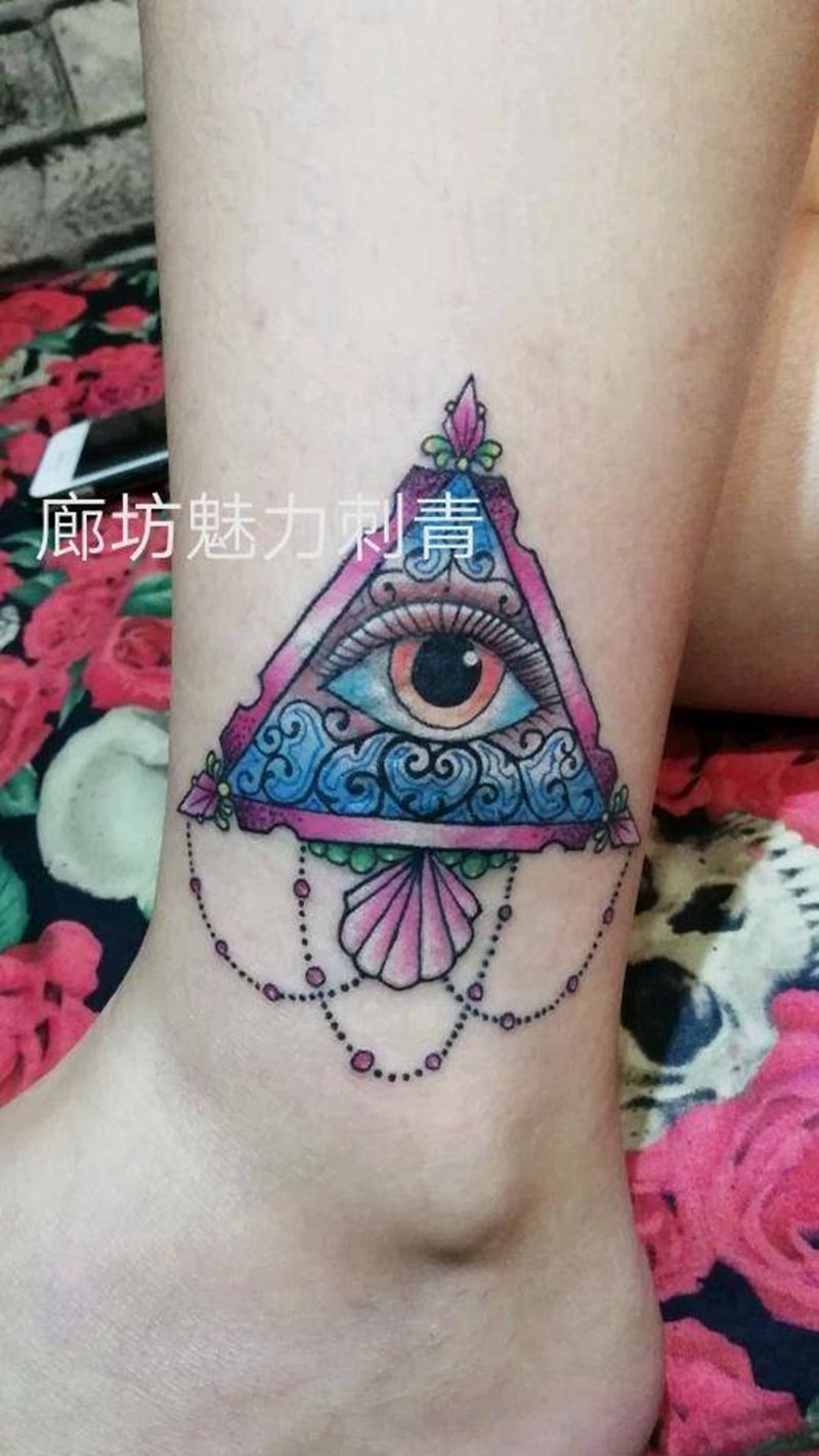 上帝之眼纹身图片