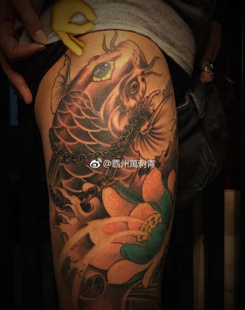 鱼纹身图片_腿部新传统鱼纹身图案