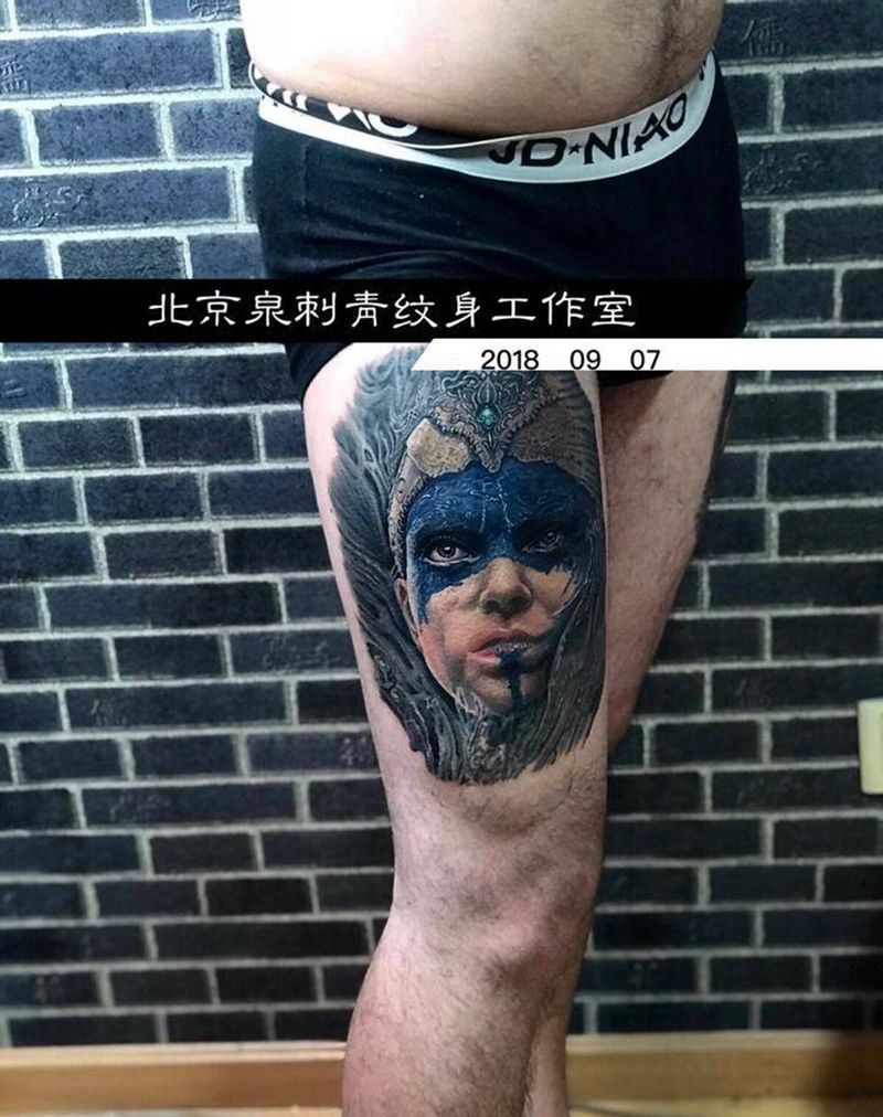 地狱之刃纹身图片_腿部欧美写实纹身图案