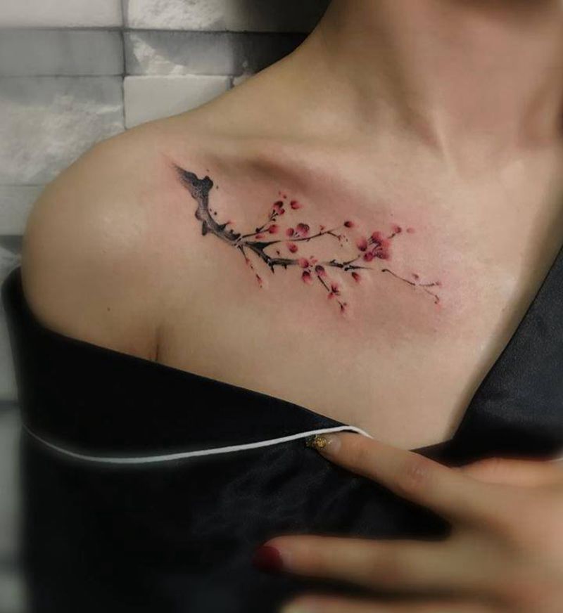 一树芳华纹身图片_成品肩部胸部清新国画传统植物纹身图案