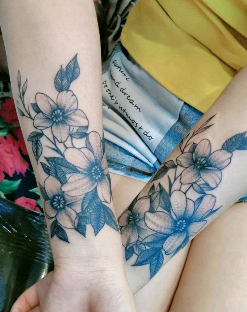 素花纹身图片_手臂纹身图案