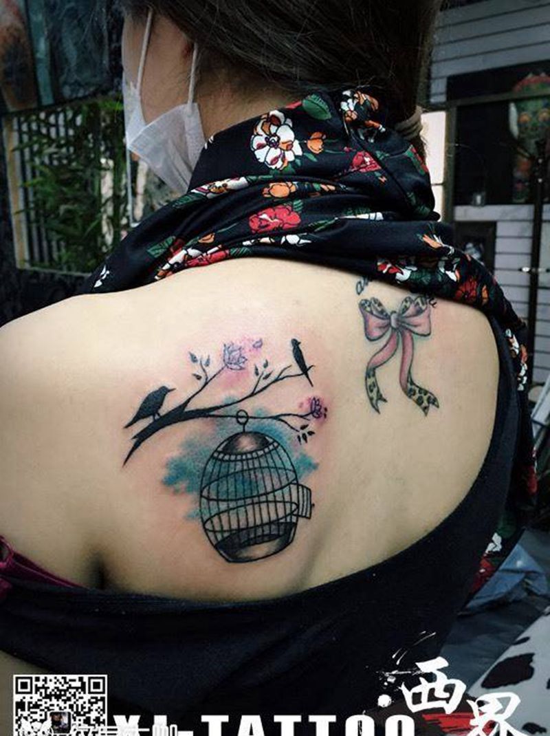 西界刺青纹身图片_肩部成品欧美清新写实动物植物贴纸几何纹身图案