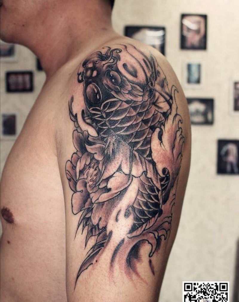 鲤鱼一次完成纹身图片