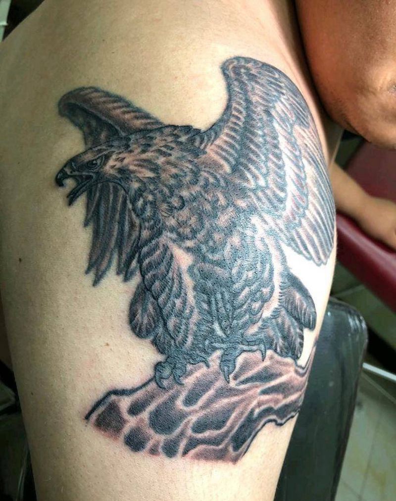 修改上色老鹰纹身图片_肩部纹身图案