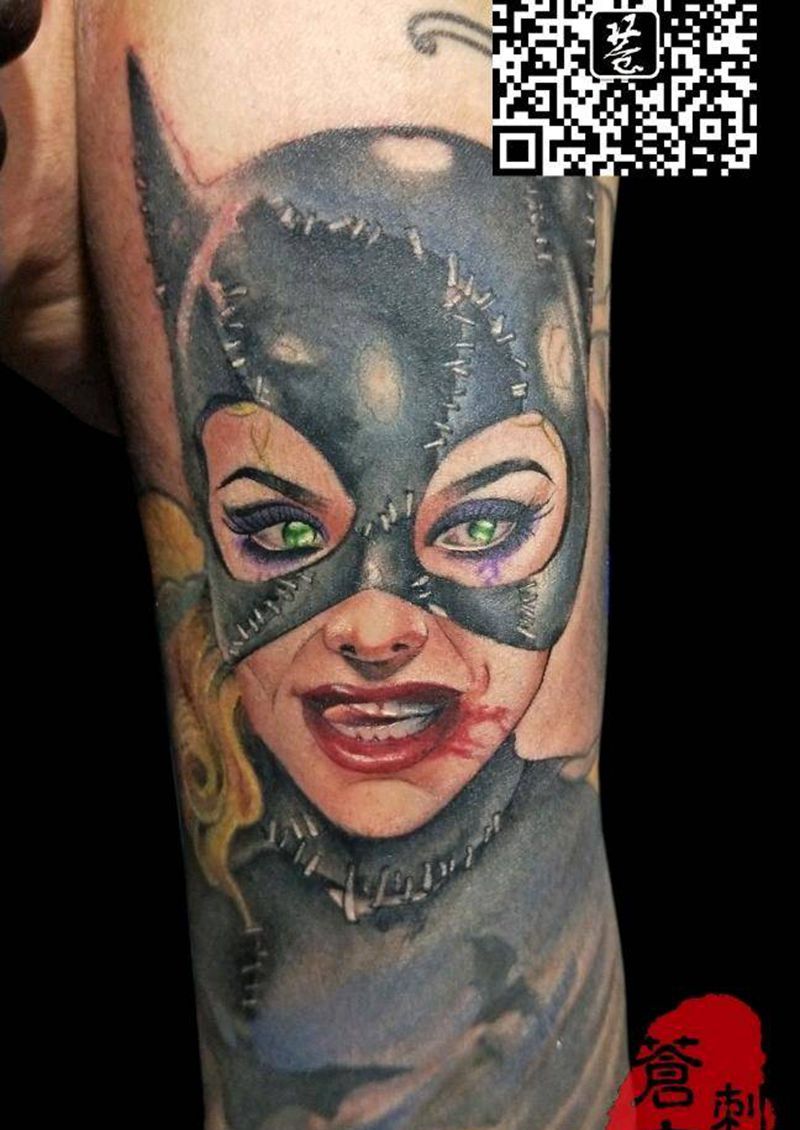 猫女纹身图片_腰部背部手臂腿部欧美肖像写实人物原创成品纹身图案