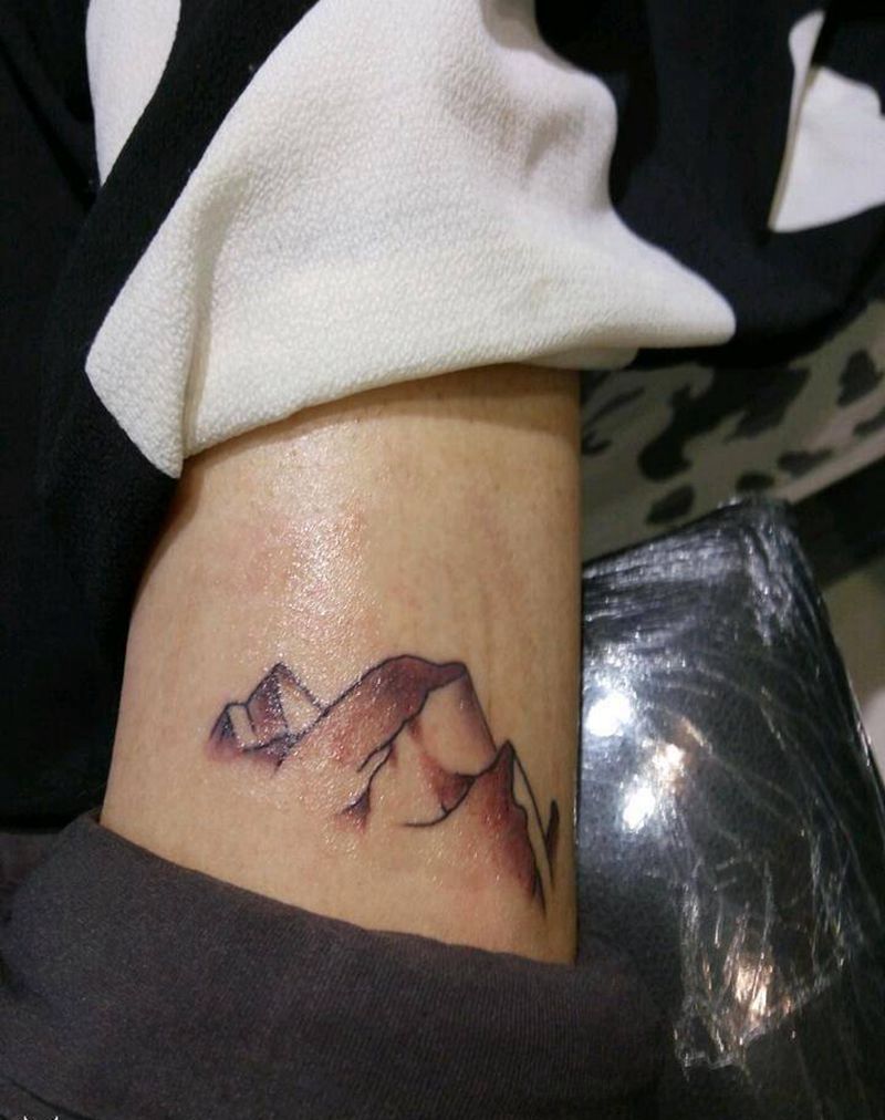 山纹身图片