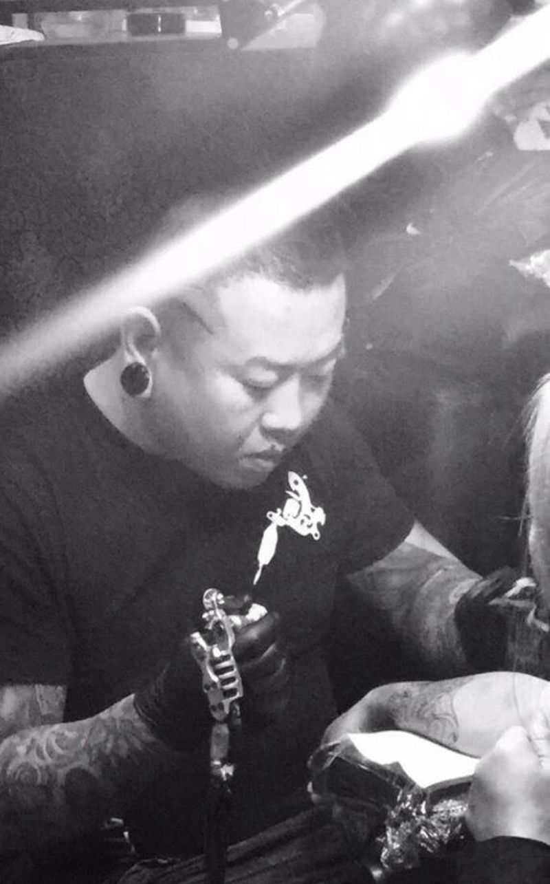 满背-龙纹身图片