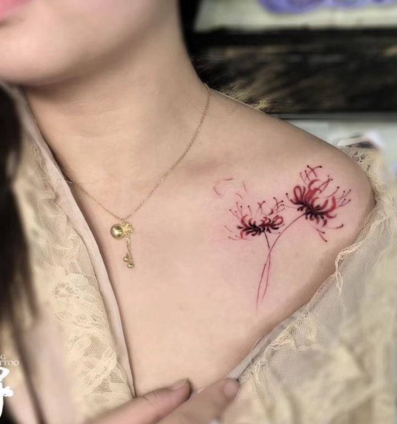 彼岸花纹身图片_成品胸部颈部清新植物纹身图案