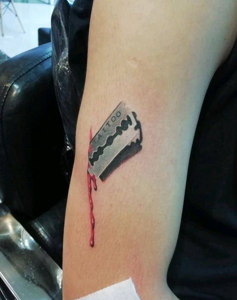 3D刀片纹身纹身图片_欧美写实纹身图案