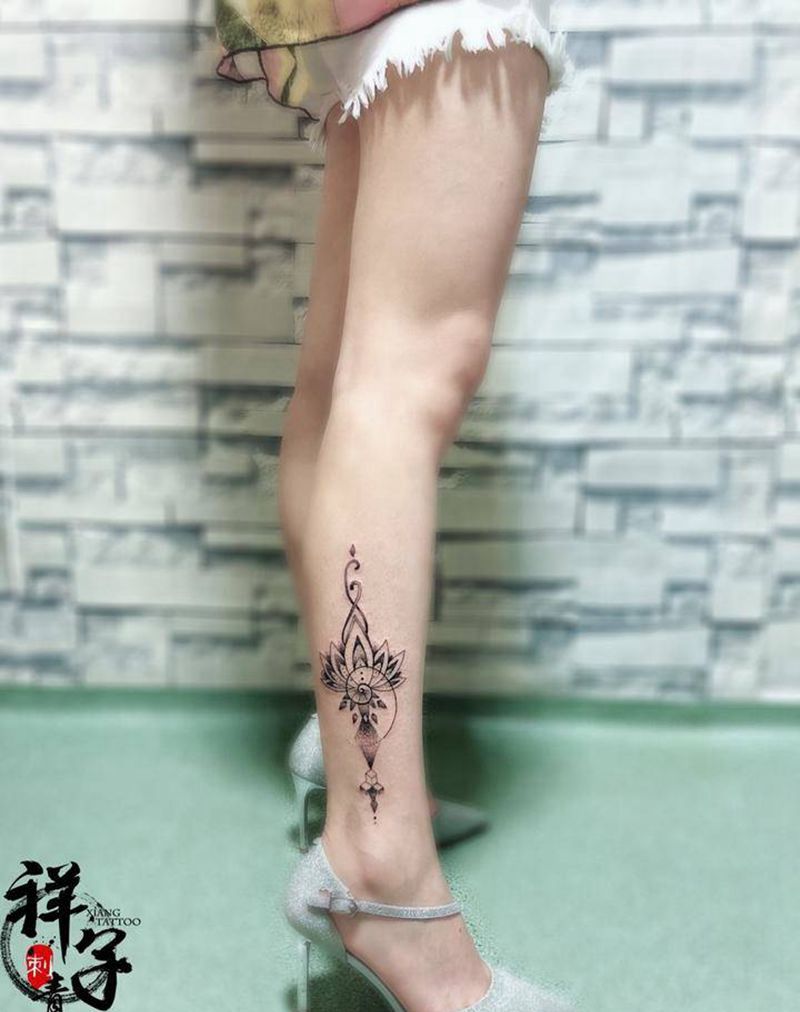 大长腿呜纹身图片