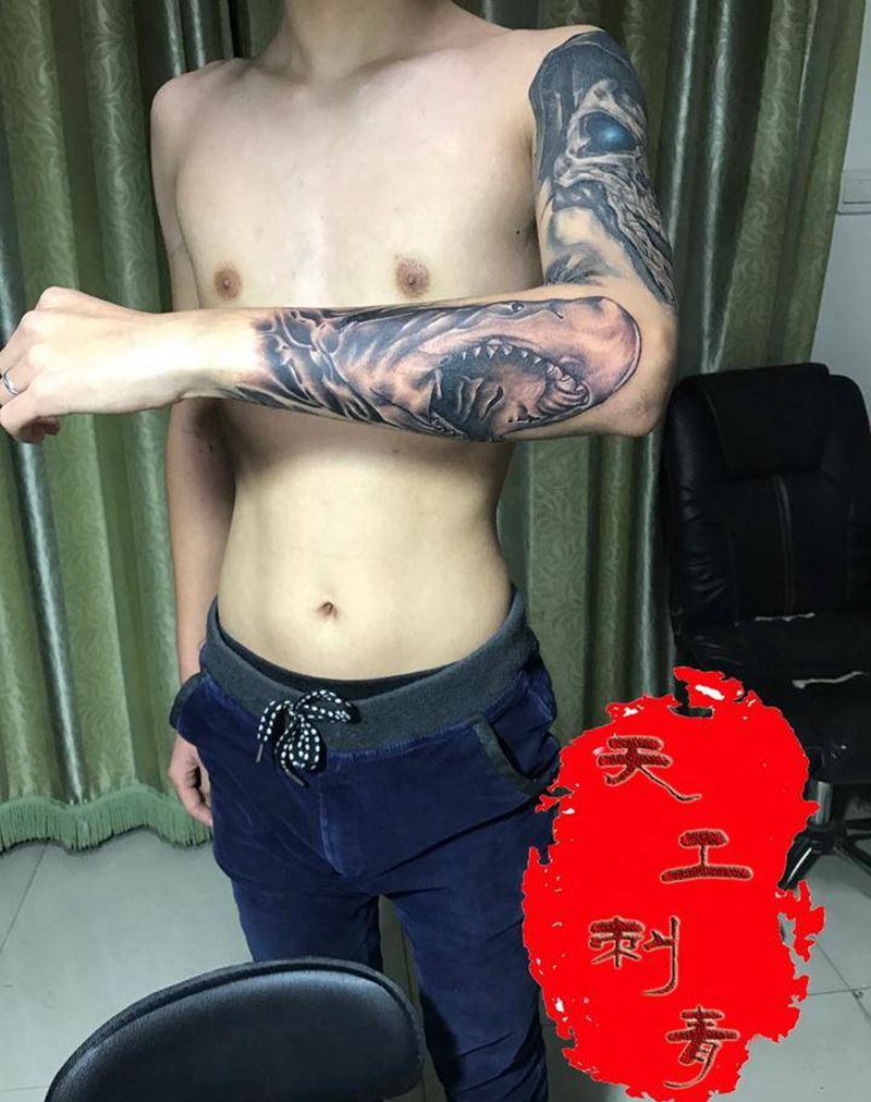 鲨鱼纹身图片