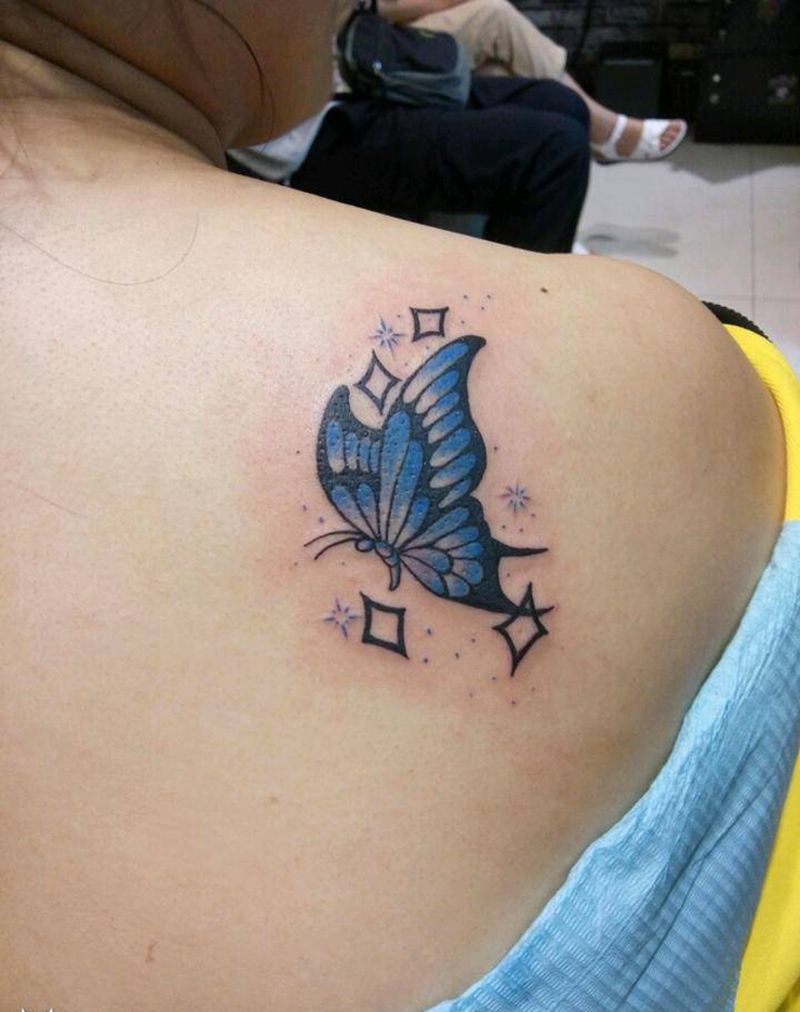 蝴蝶偏偏鸿运连连纹身图片