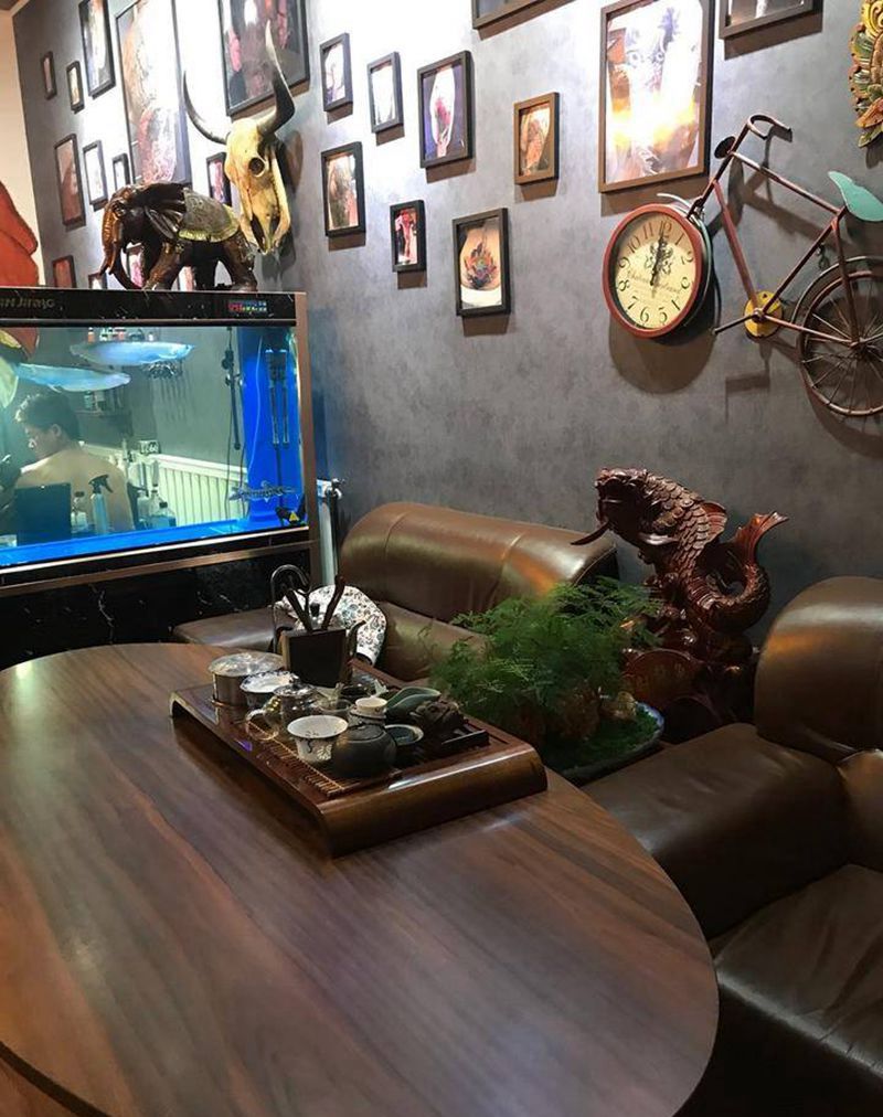 店内环境纹身图片_老传统纹身图案