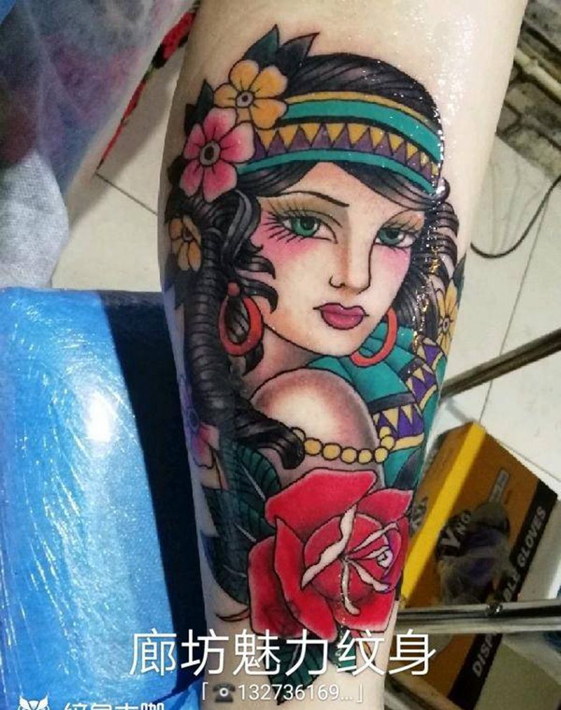 遮盖作品纹身图片_腿部欧美传统人物廊坊纹身成品纹身图案