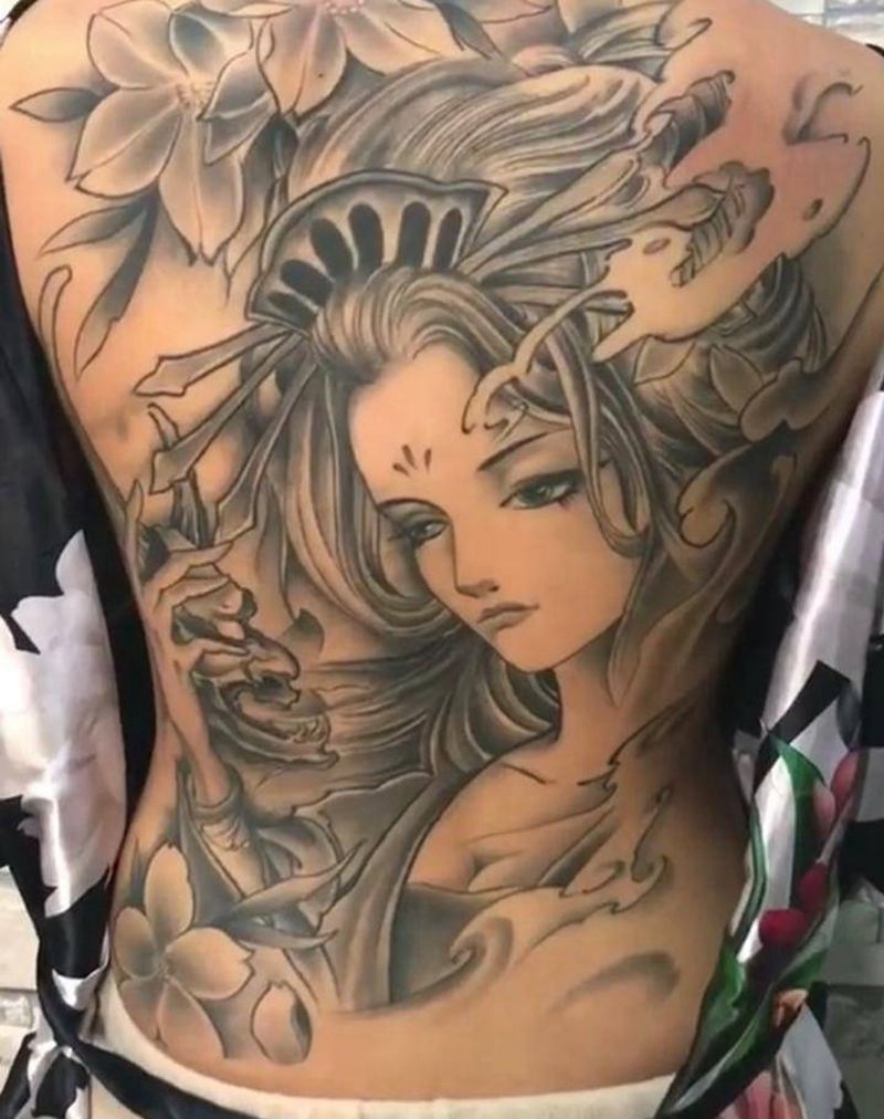 艺妓纹身图片_成品背部传统人物纹身图案