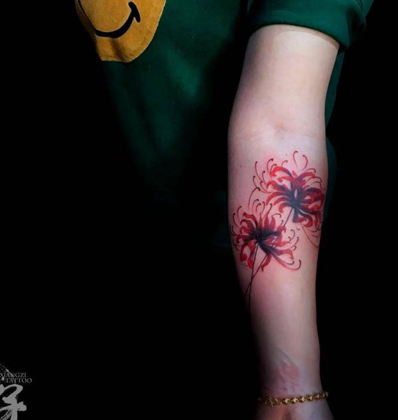 彼岸花纹身图片_手臂水彩彼岸花纹身图案