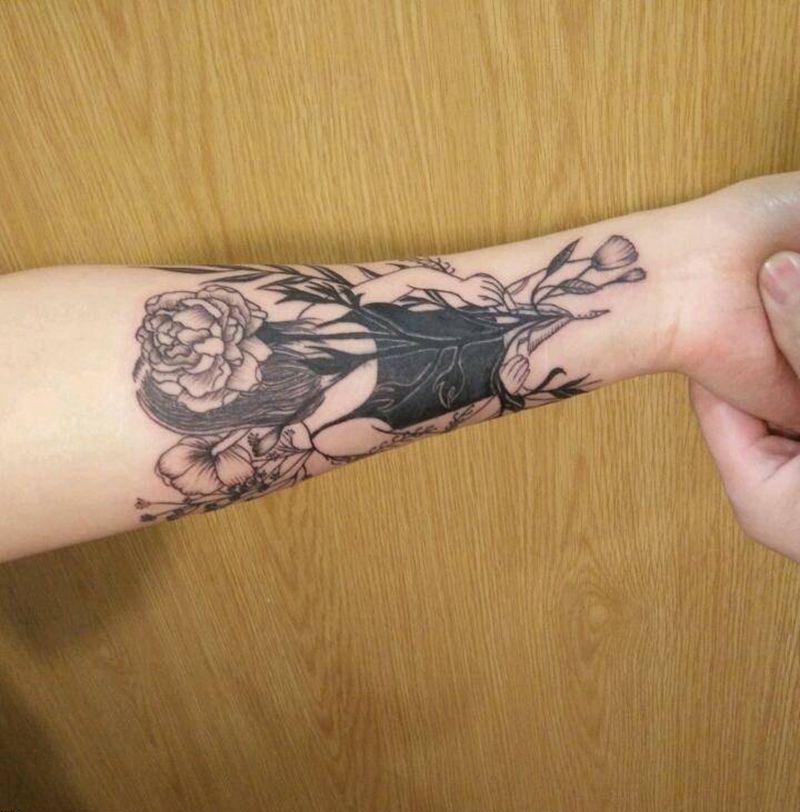 遮盖纹身图片_手臂手部欧美清新人物鬼神遮盖成品纹身图案