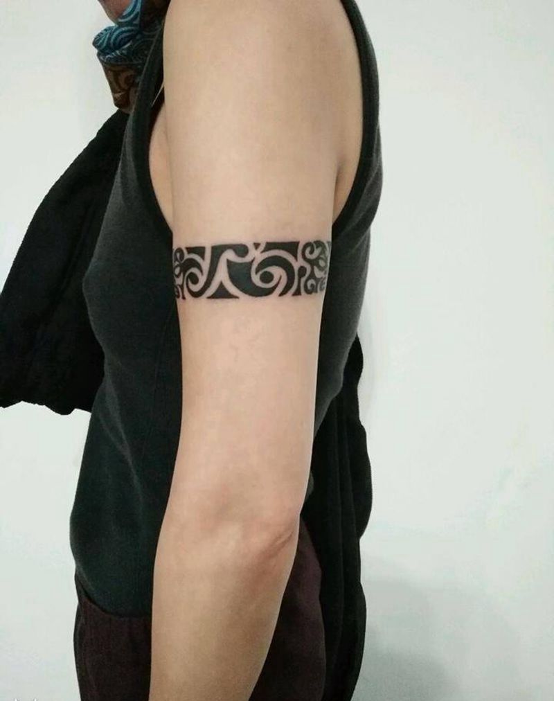 臂环图腾纹身图片