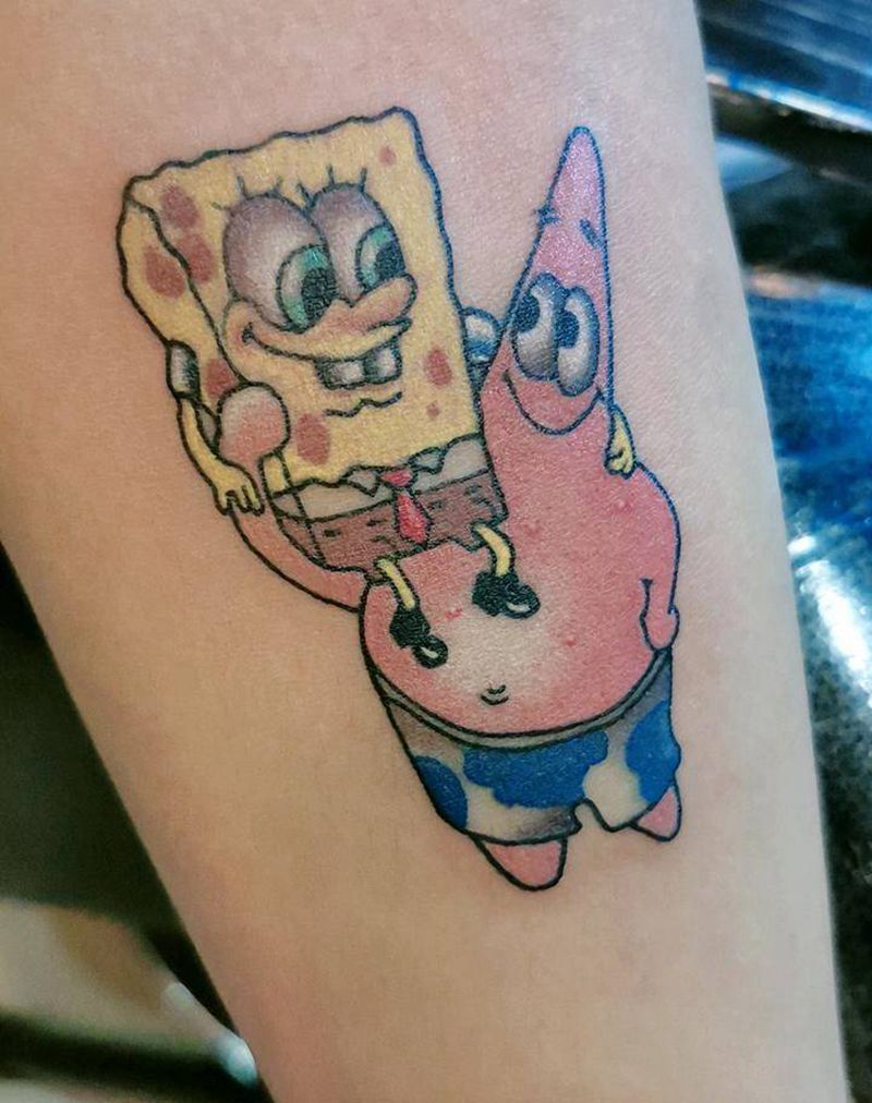 派大星纹身图片_臀部肩部纹身图案