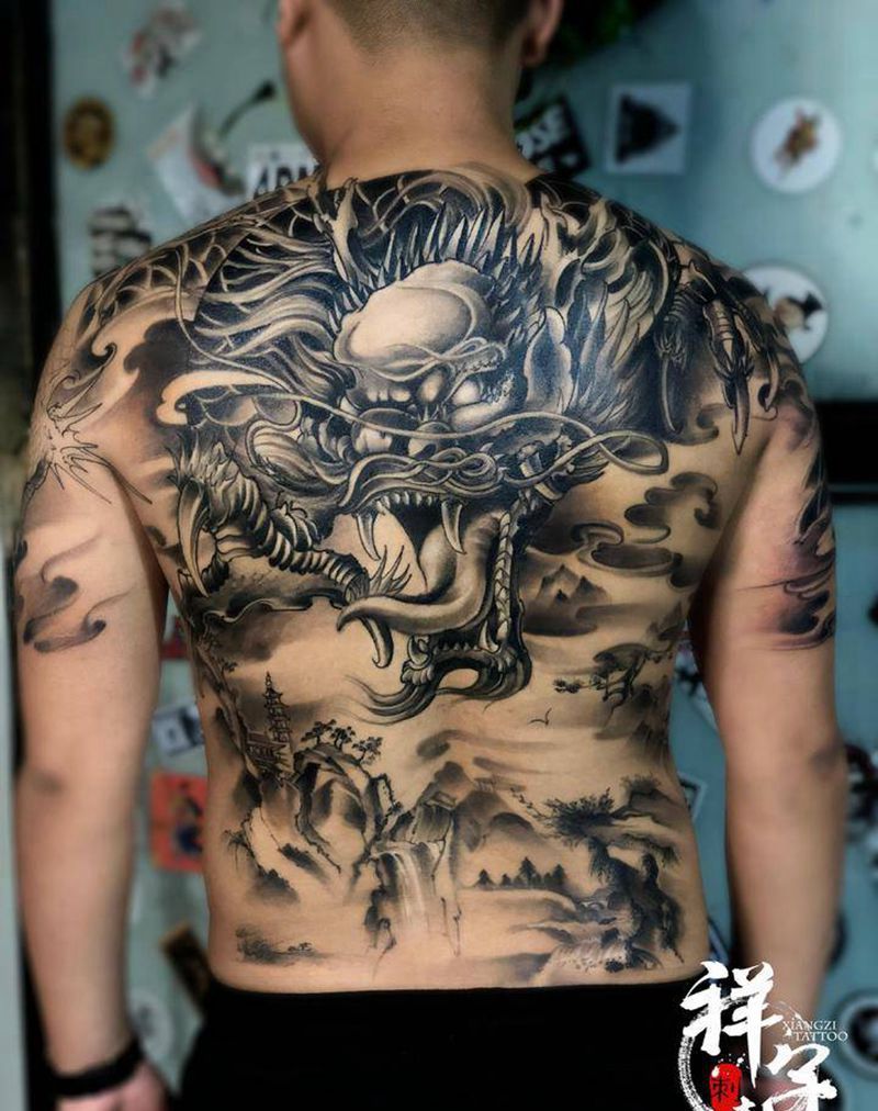 云中龙纹身图片