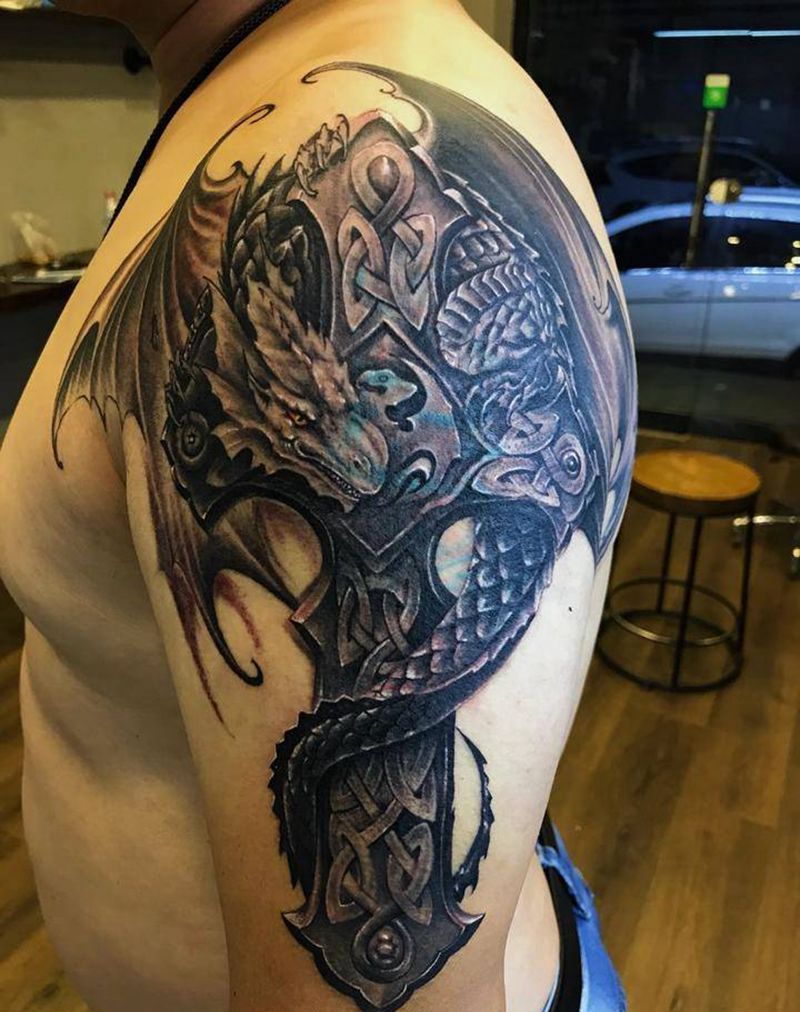 十字架纹身图片