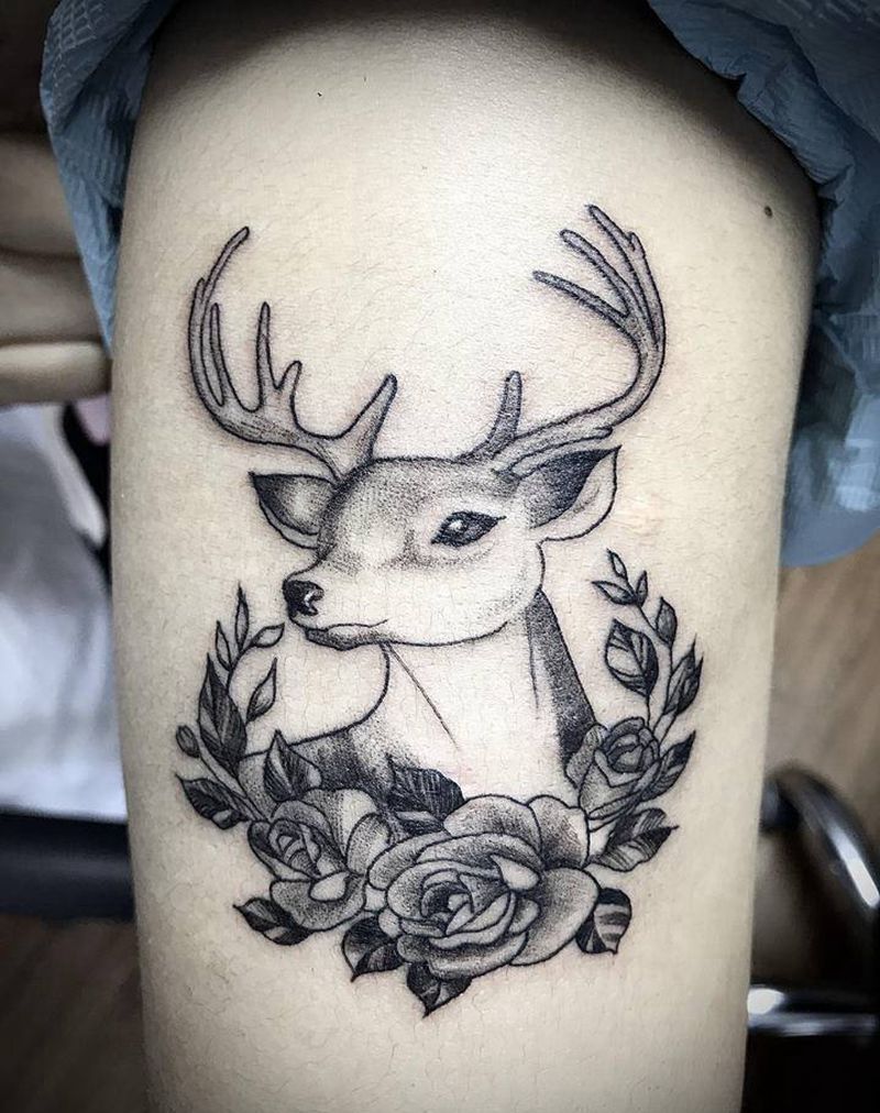 梅花鹿纹身图片_肩部欧美写实梅花鹿鹿头纹身图案