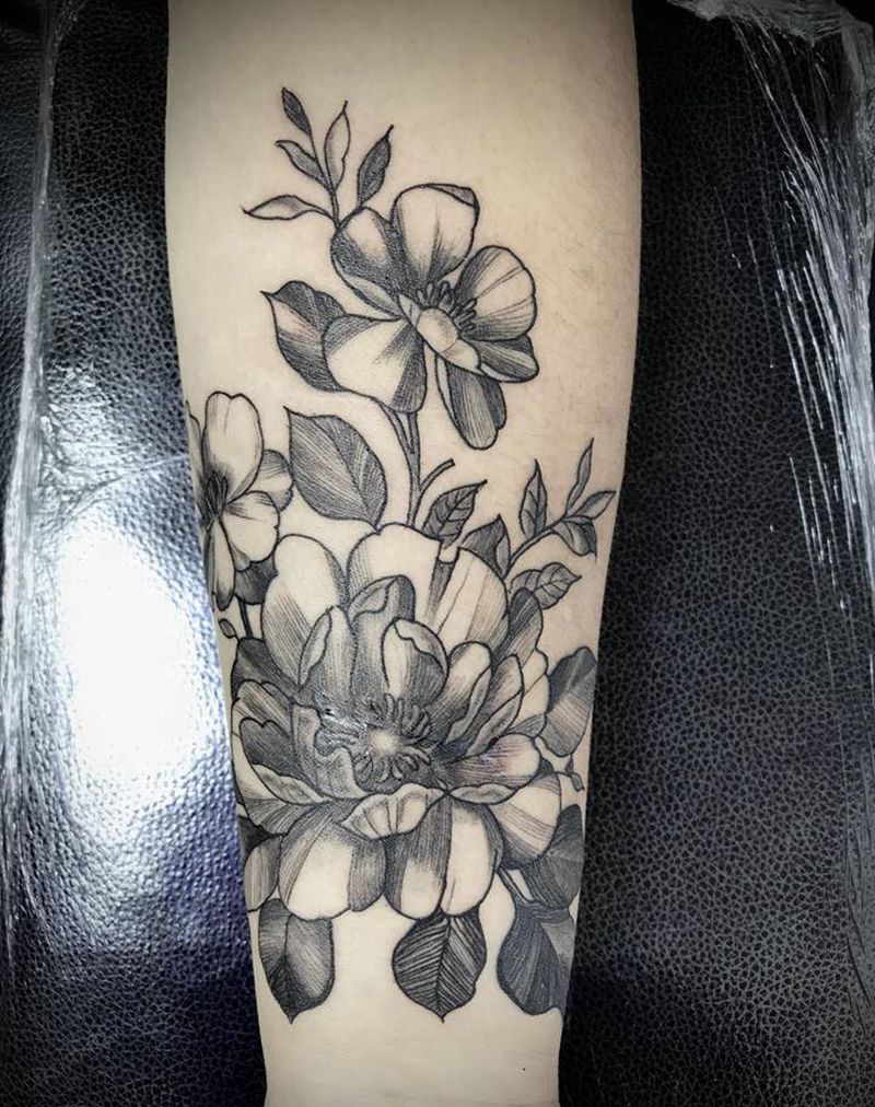 素花纹身图片_手臂欧美写实素花纹身图案