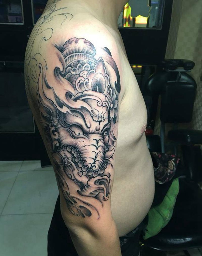大臂象神纹身图片
