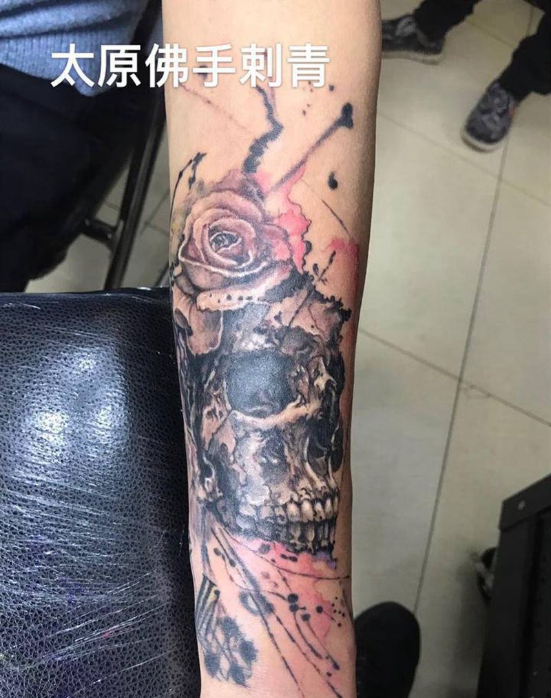 美的极致纹身图片_手臂欧美写实纹身图案