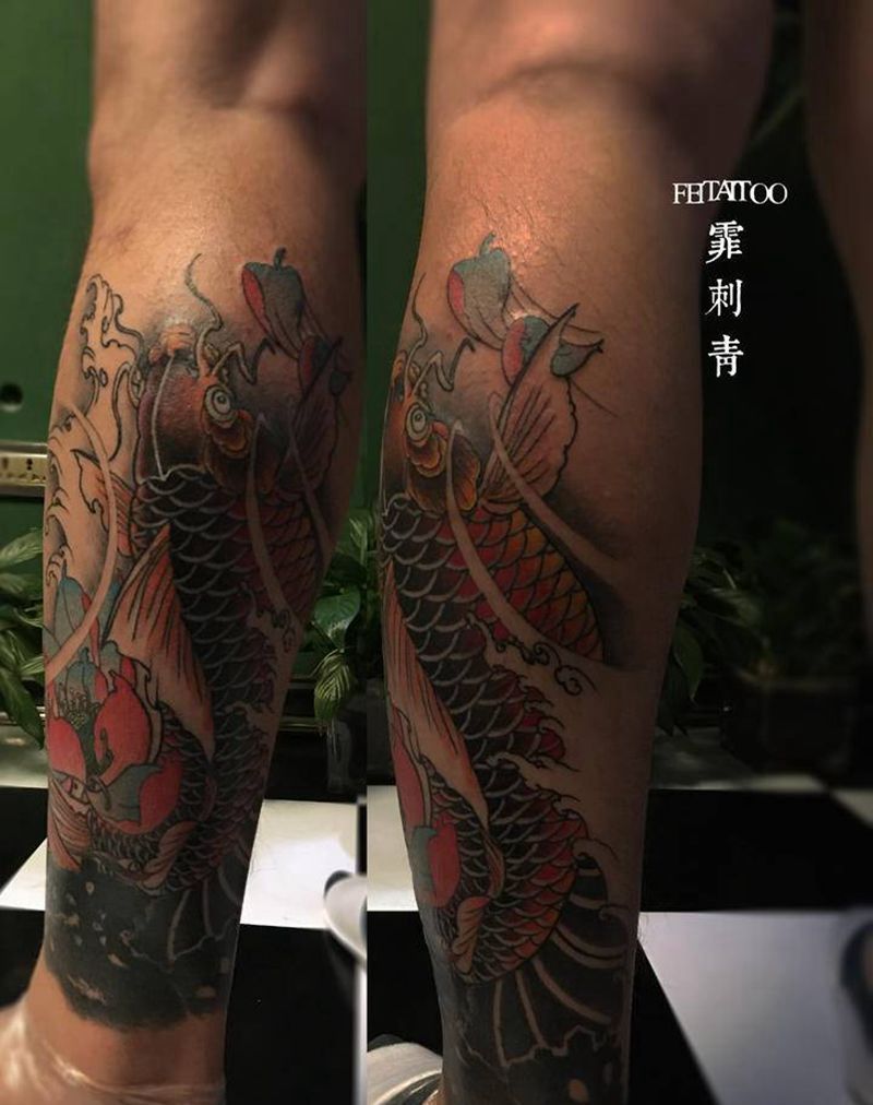 鲤鱼遮盖纹身图片_腿部新传统纹身图案