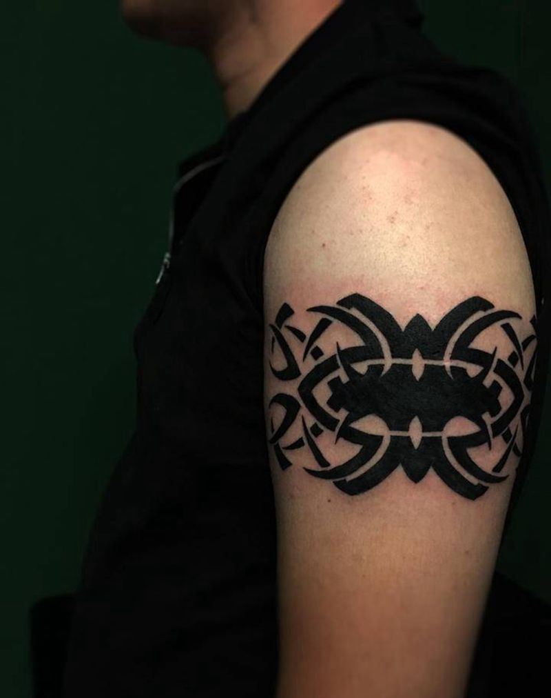 图腾遮盖纹身图片_手臂图腾纹身图案