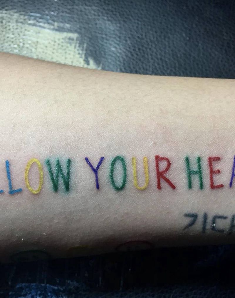 FollowYourHeart纹身图片_手臂花体字小清新泫雅风纹身图案
