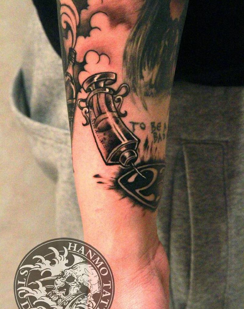 欧美纹身图片_手臂Old SchoolNew School纹身图案