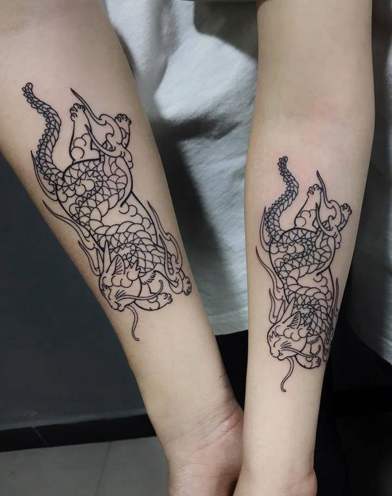 情侣纹身图片_手臂腿部老传统纹身图案
