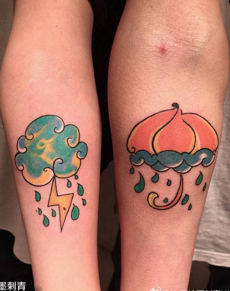 小清新情侣图纹身图片_臀部纹身图案