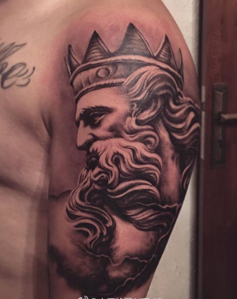 写实波塞冬纹身图片_欧美写实纹身图案