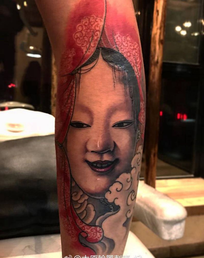 能面纹身图片_腿部纹身图案